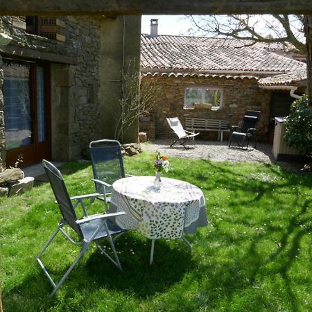 La Petite Maison Dans La Prairie Cassaignes المظهر الخارجي الصورة